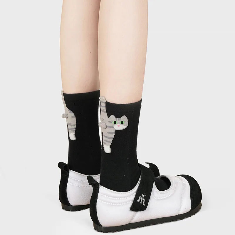 Women's Cartoon Cat Breathable Cotton Mid Socks